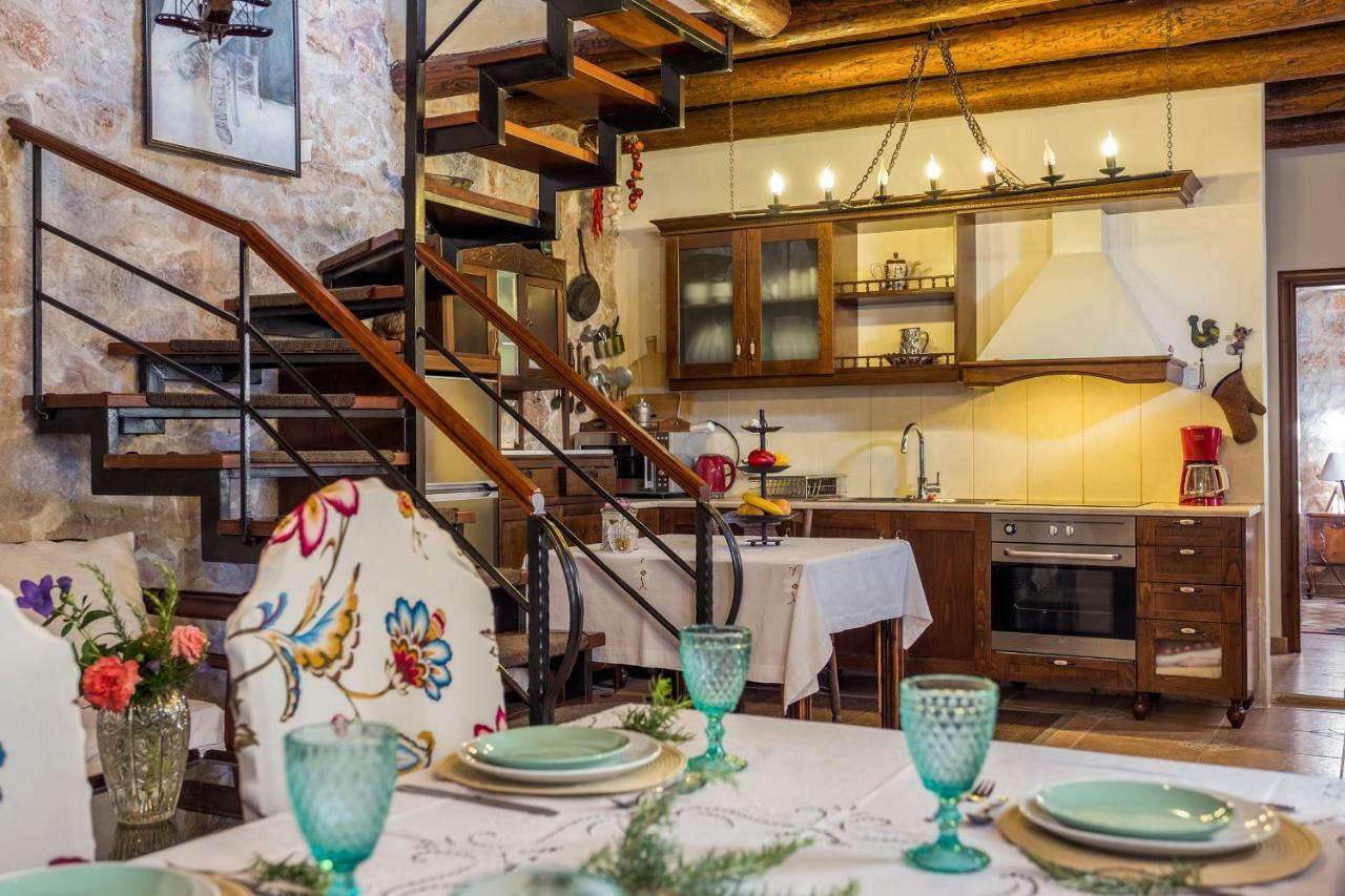 Stone Built Villa Galatia, Poolside & Perfect View Καρές Εξωτερικό φωτογραφία