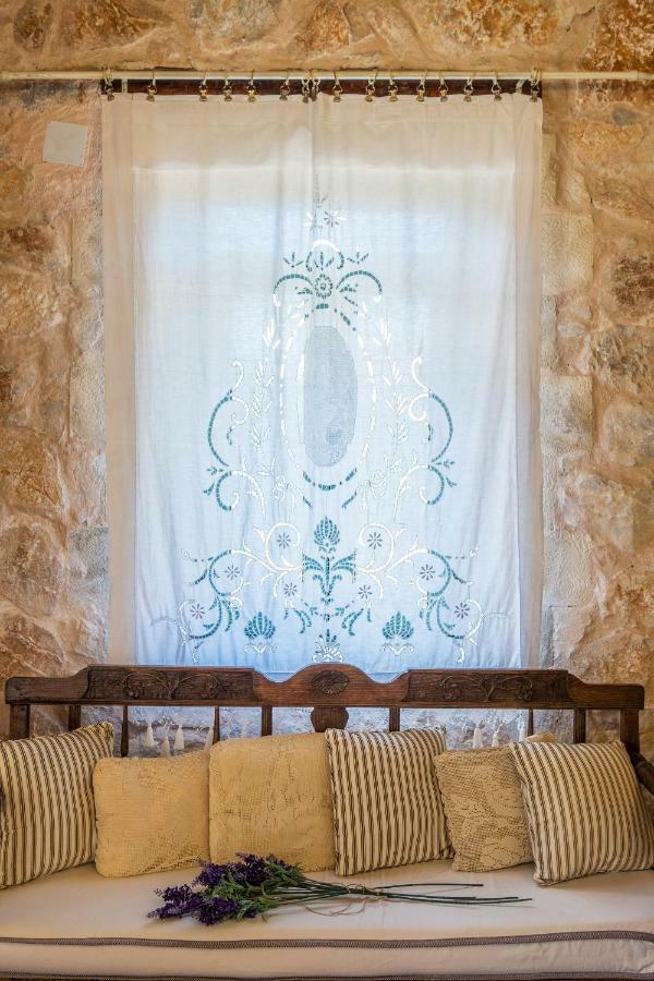 Stone Built Villa Galatia, Poolside & Perfect View Καρές Εξωτερικό φωτογραφία